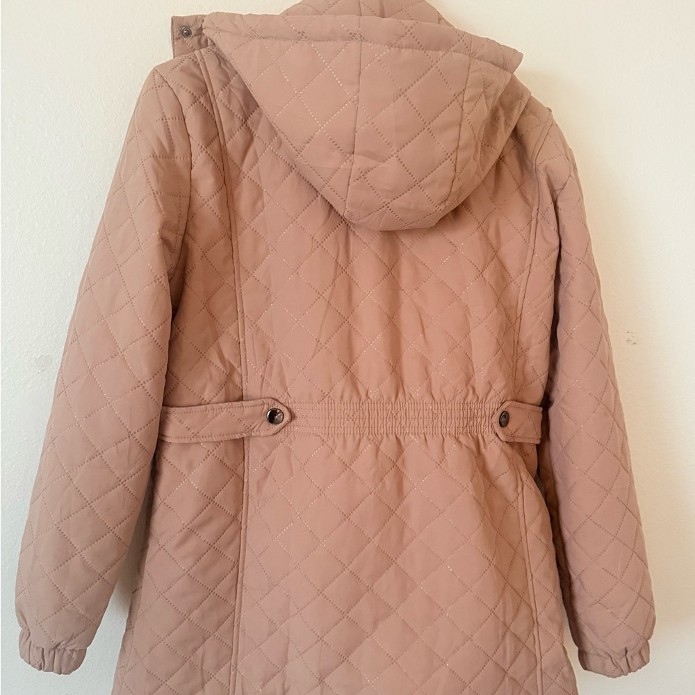 Coat - Tan/beige sturdy hooded women’s, size M, fleece inside, zipper pockets